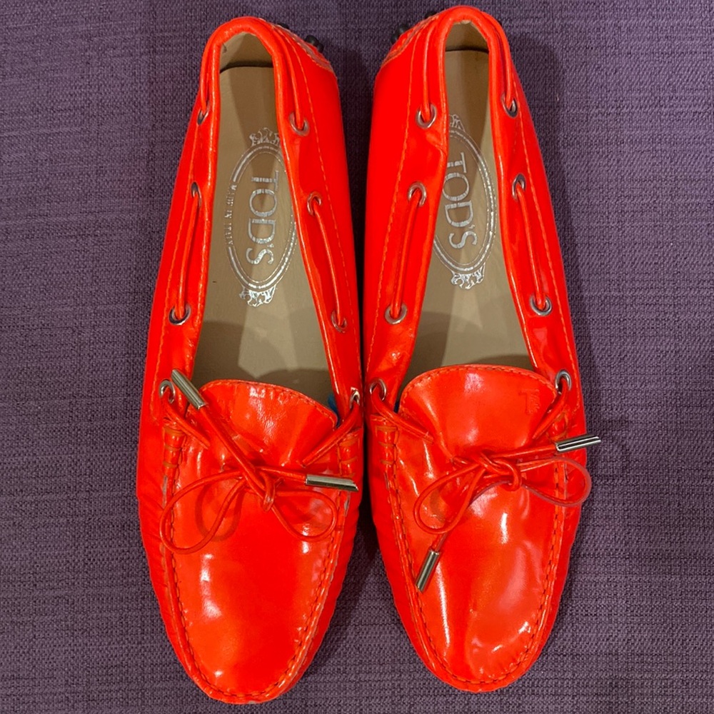TODS Gommino red leather driving shoe size 8 EU 38
